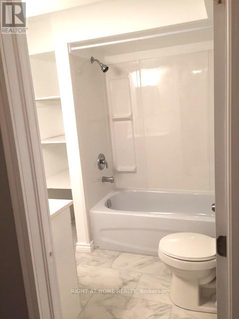 23 Carlton Road, Barrie (Cundles East), Ontario  L4M 5K8 - Photo 16 - S12871836