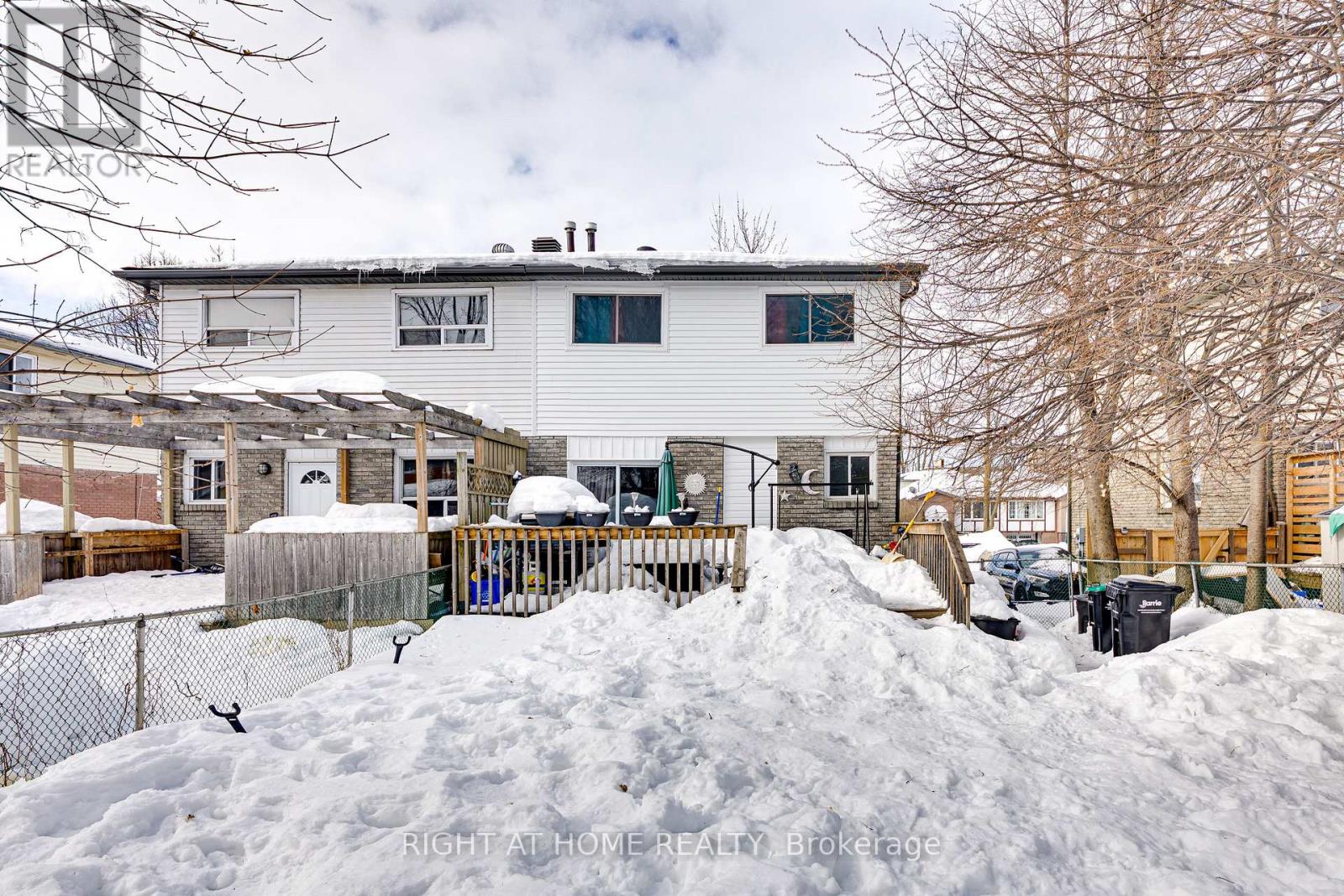 23 Carlton Road, Barrie (Cundles East), Ontario  L4M 5K8 - Photo 19 - S12871836