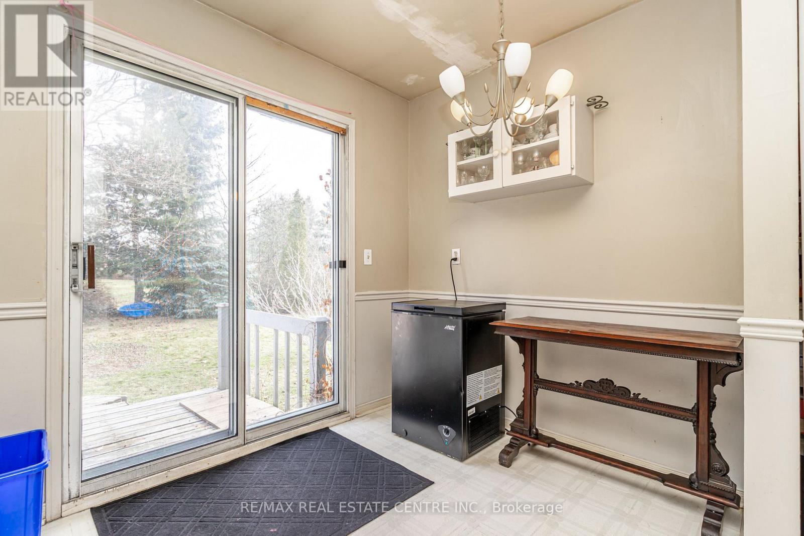 28 Cavendish Crescent, Brampton (Avondale), Ontario  L6T 1Z4 - Photo 17 - W12871720