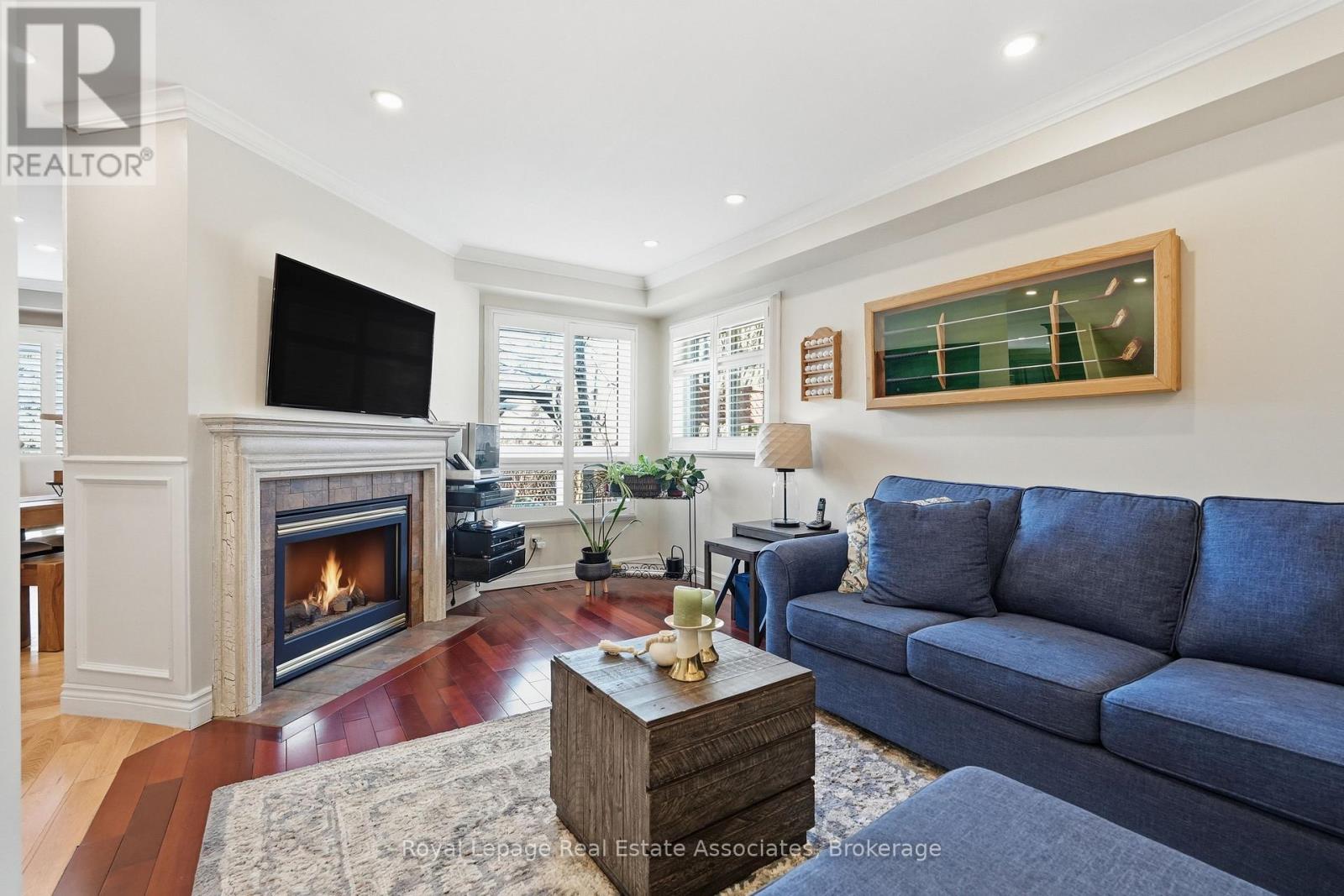 48 Chester Crescent, Halton Hills (Georgetown), Ontario  L7G 5W5 - Photo 14 - W12871756