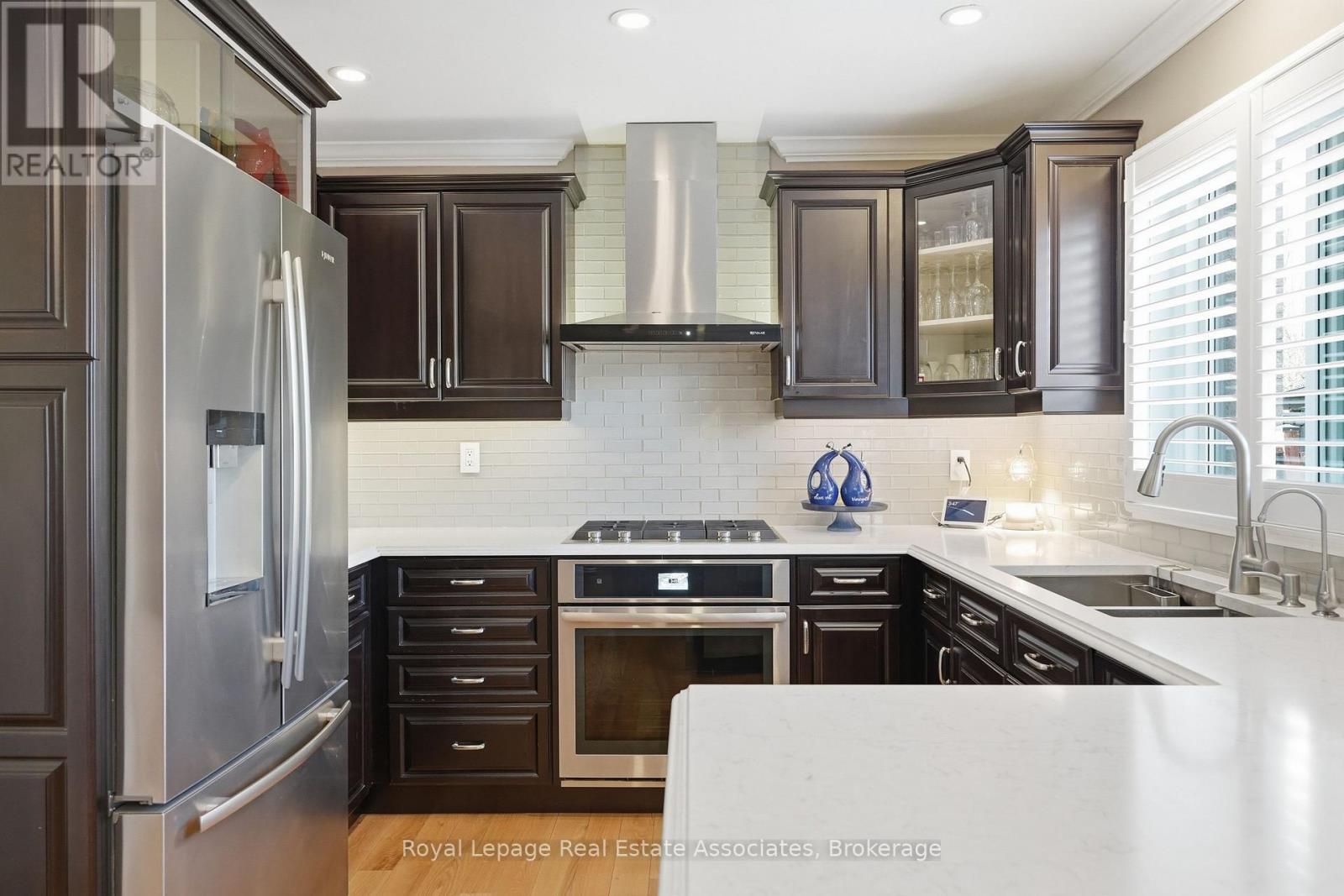 48 Chester Crescent, Halton Hills (Georgetown), Ontario  L7G 5W5 - Photo 16 - W12871756