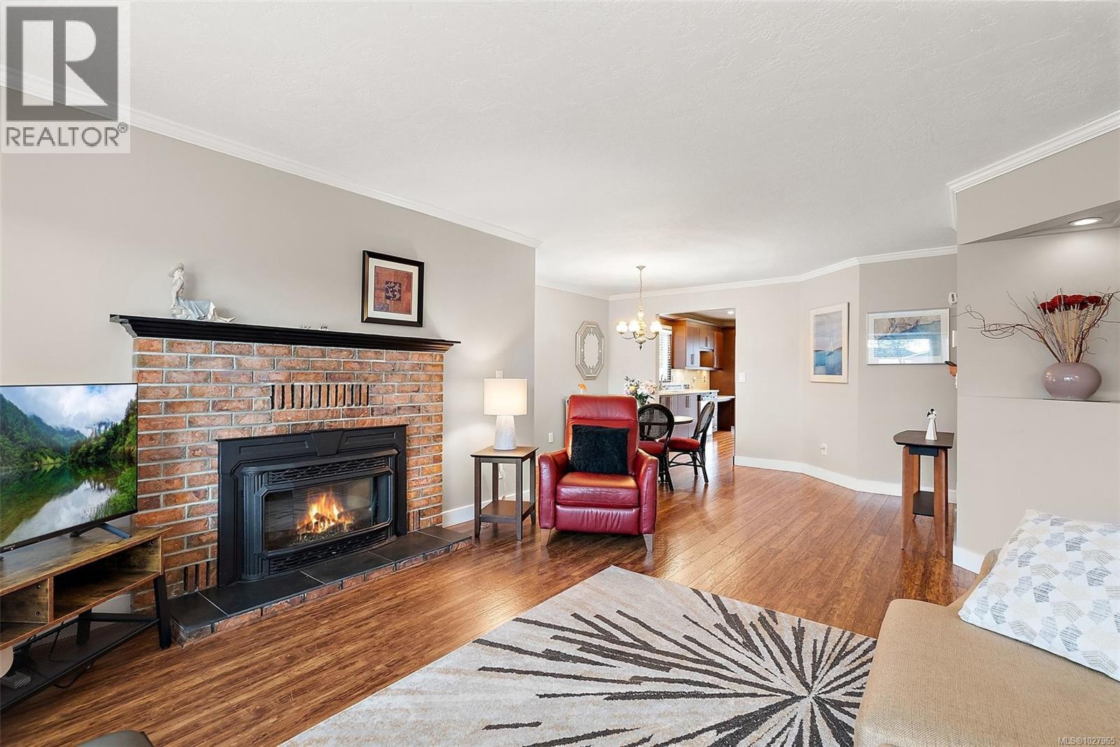 2154 Jahn Pl, Sidney, British Columbia  V8L 5C1 - Photo 6 - 1027965