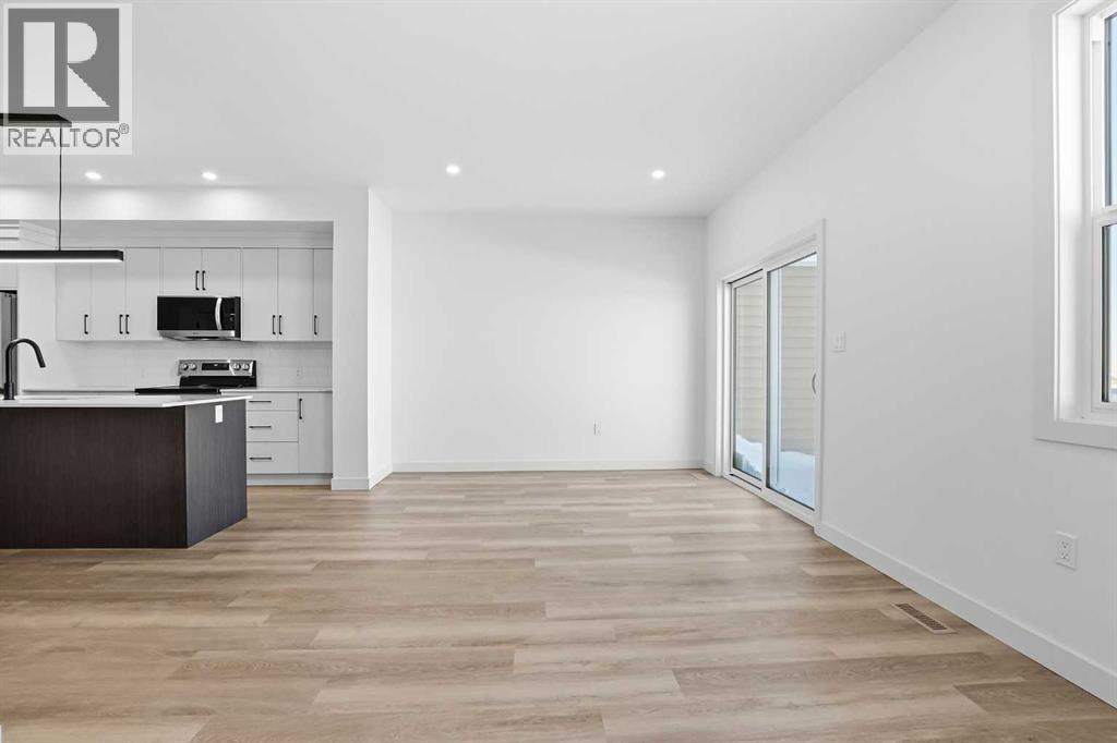 41 Violet Point, Sylvan Lake, Alberta  T4S 0X1 - Photo 9 - A2287589