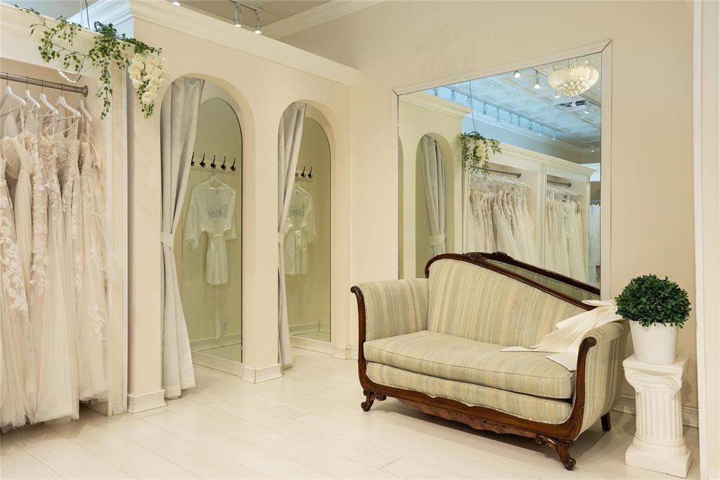 G&h 197 Main Street, Steinbach, Manitoba  R5G 1Y5 - Photo 11 - 202604184