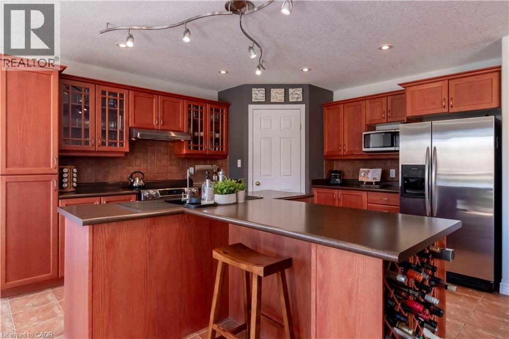 622 Doon South Drive, Kitchener, Ontario  N2P 2X4 - Photo 13 - 40810579