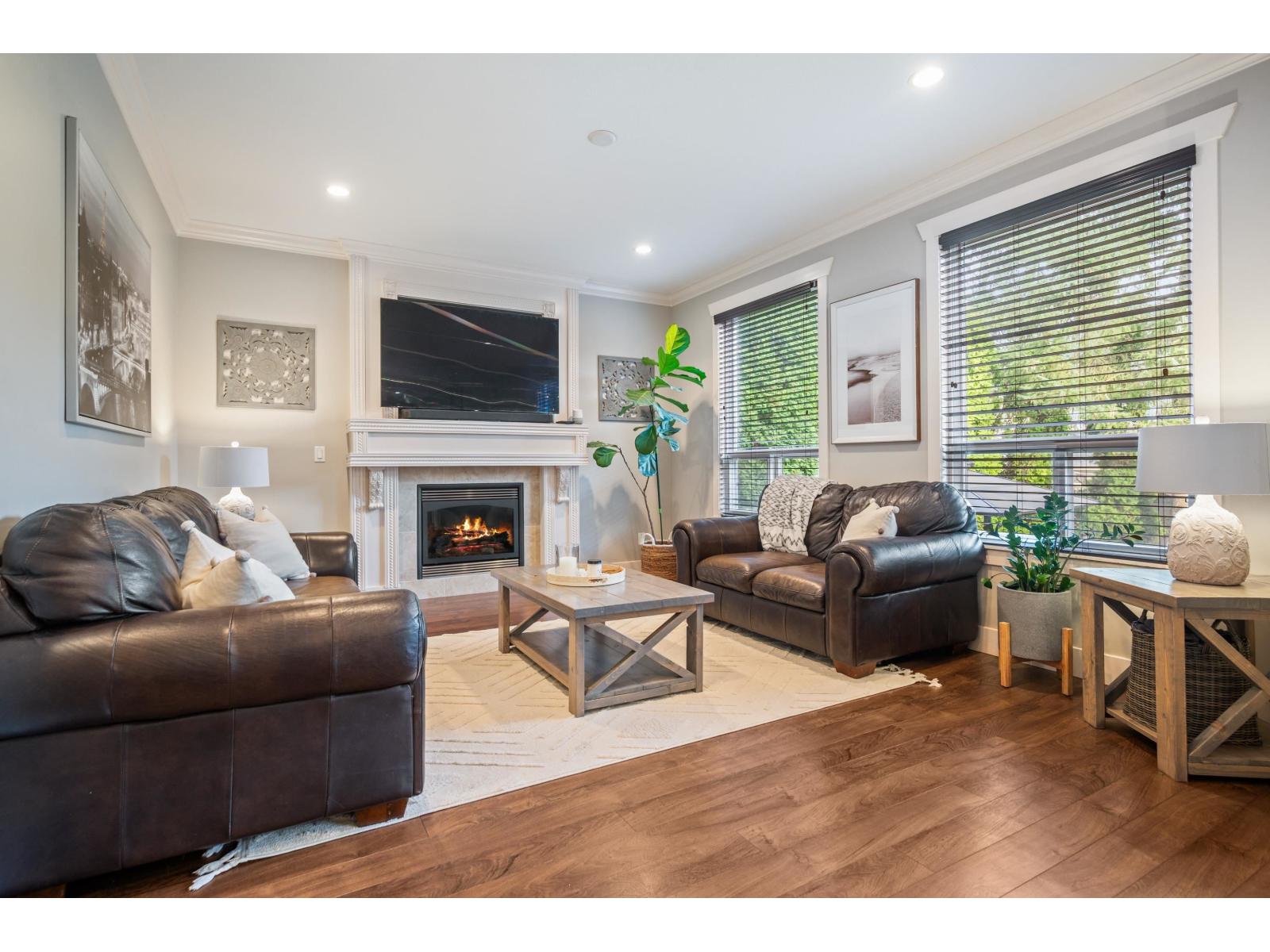 21027 83a Avenue, Langley, British Columbia  V2Y 0C1 - Photo 12 - R3097436