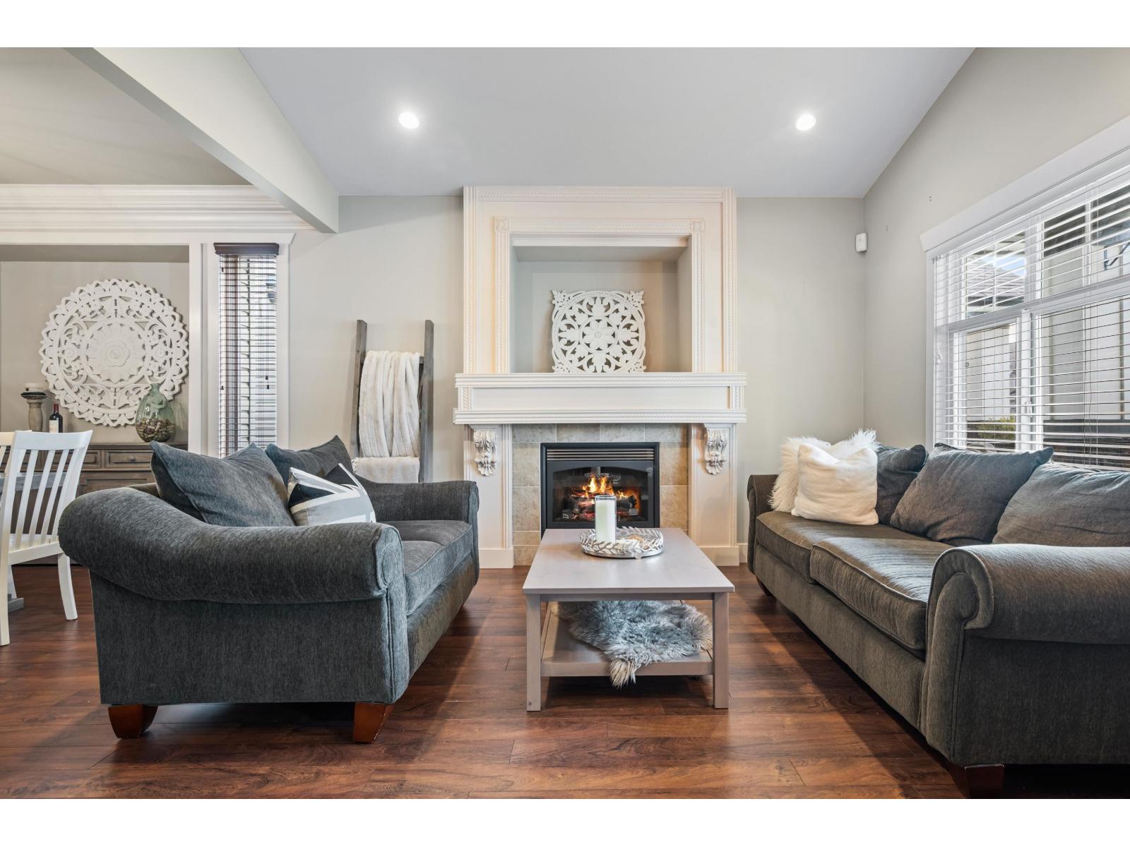 21027 83a Avenue, Langley, British Columbia  V2Y 0C1 - Photo 4 - R3097436