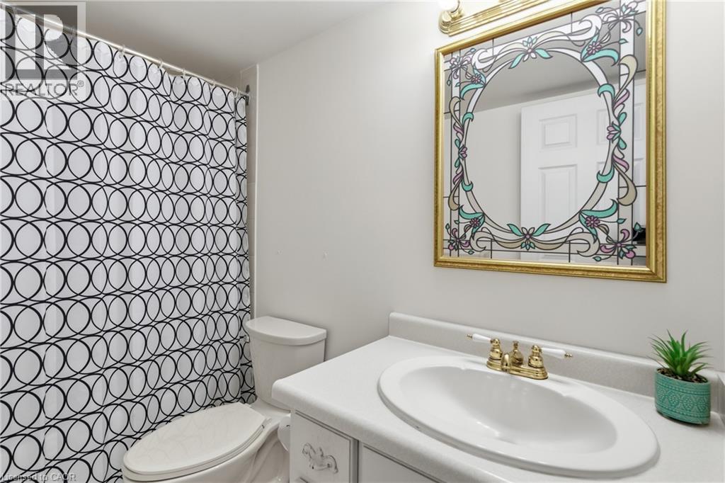 8 Village Green Boulevard Unit# 208, Stoney Creek, Ontario  L8G 5B8 - Photo 25 - 40811392