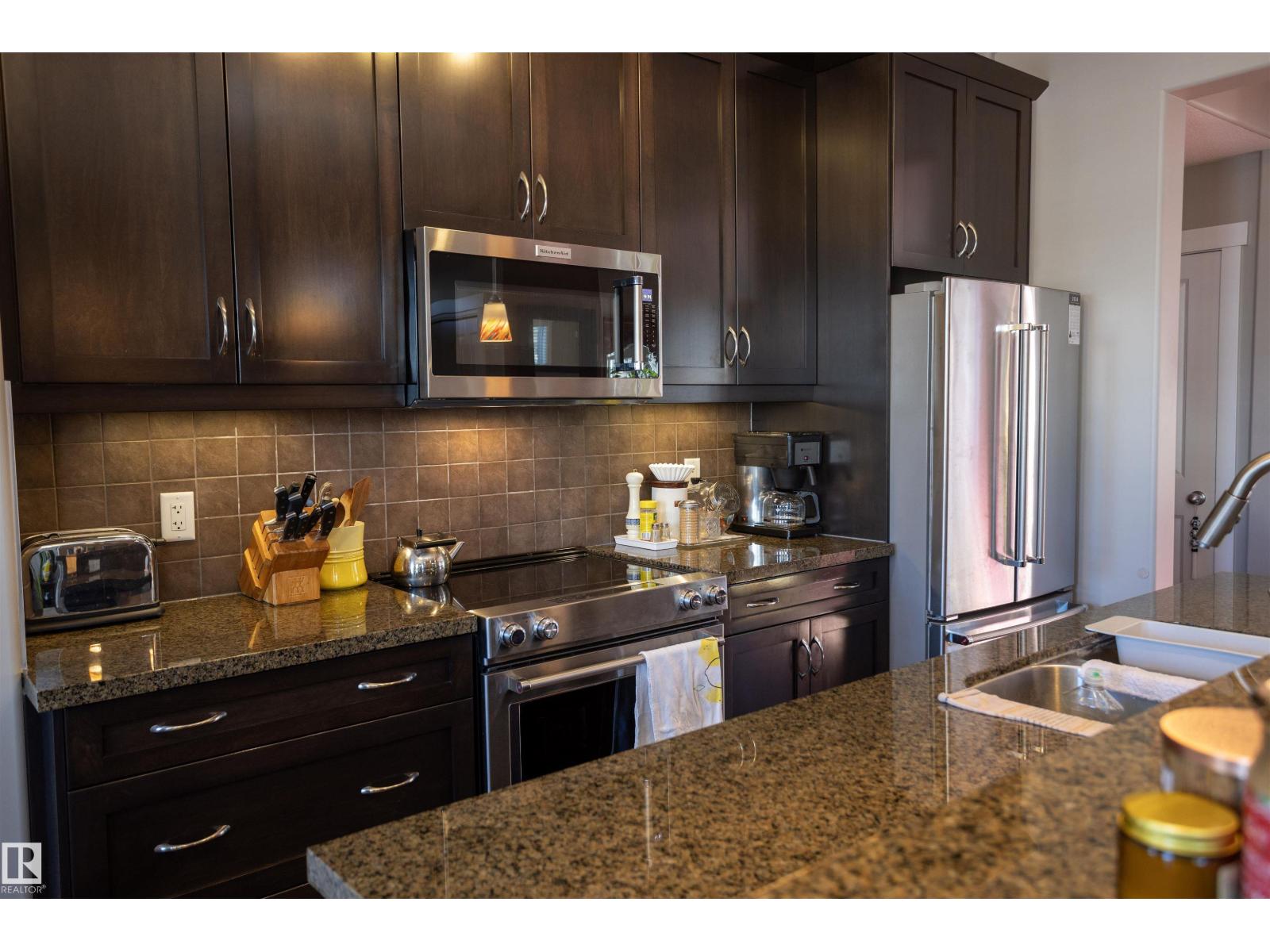 1070 Gault Bv Nw, Edmonton, Alberta  T5E 6N7 - Photo 6 - E4476883