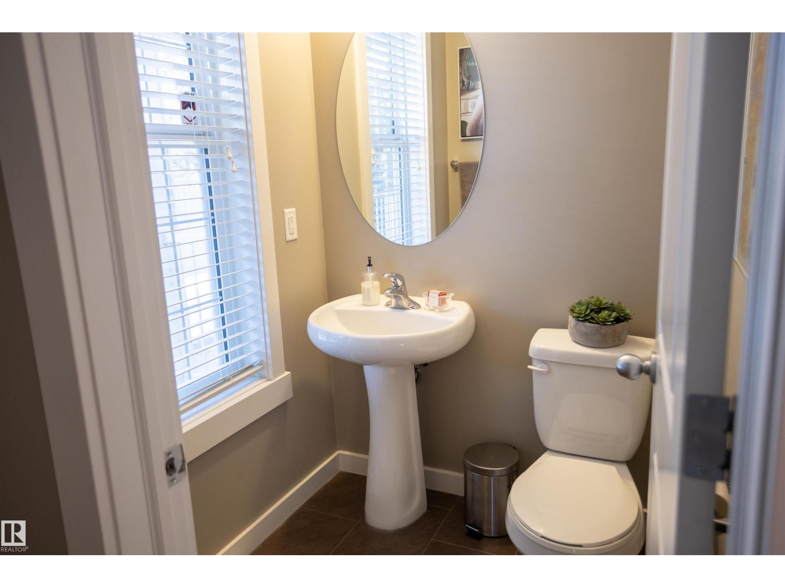 1070 Gault Bv Nw, Edmonton, Alberta  T5E 6N7 - Photo 23 - E4476883