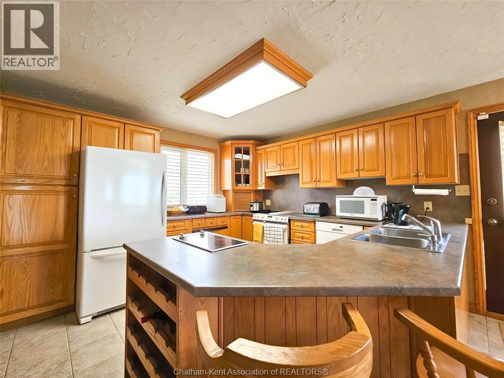 395 Towanda Boulevard, Erieau, Ontario  N0P 1A0 - Photo 25 - 26004801