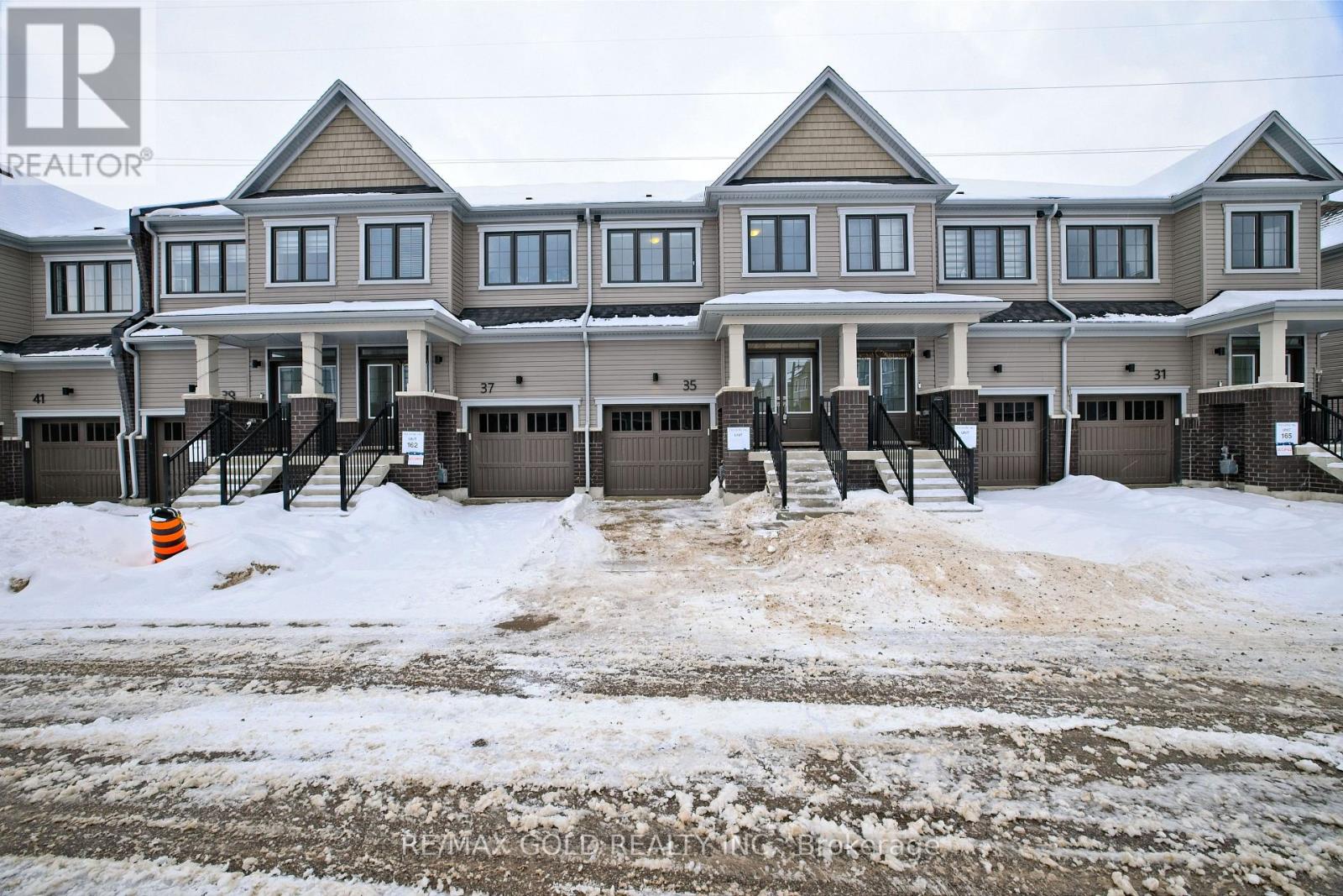 35 Radium Common, Cambridge, Ontario  N1R 5S2 - Photo 2 - X12871728