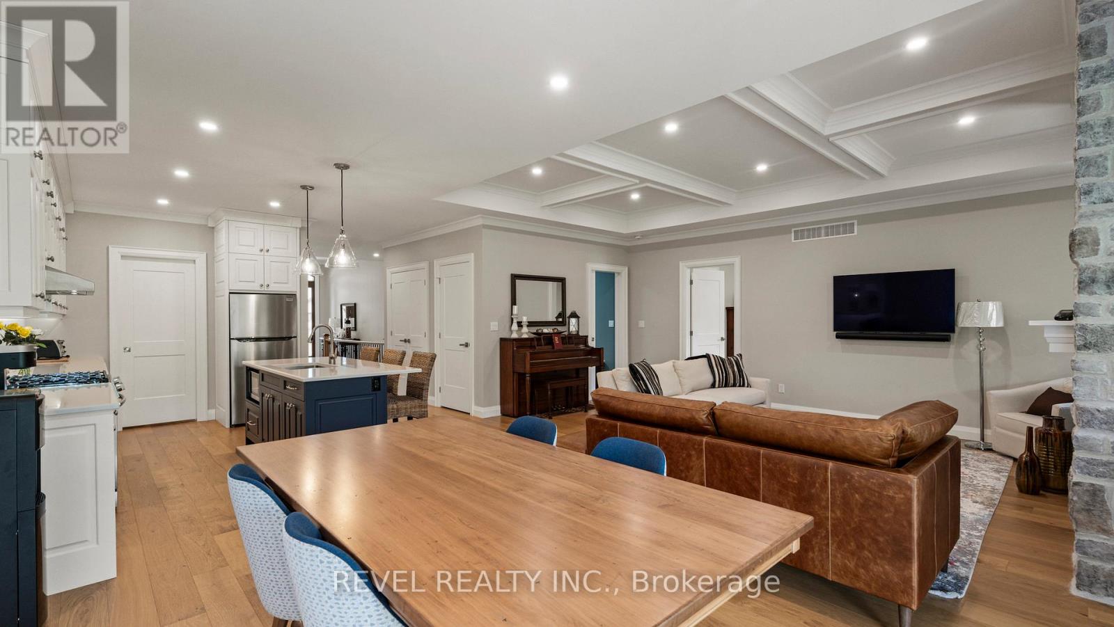 52 Beechnut Lane, Norfolk (Port Dover), Ontario  N0A 1N7 - Photo 15 - X12871734