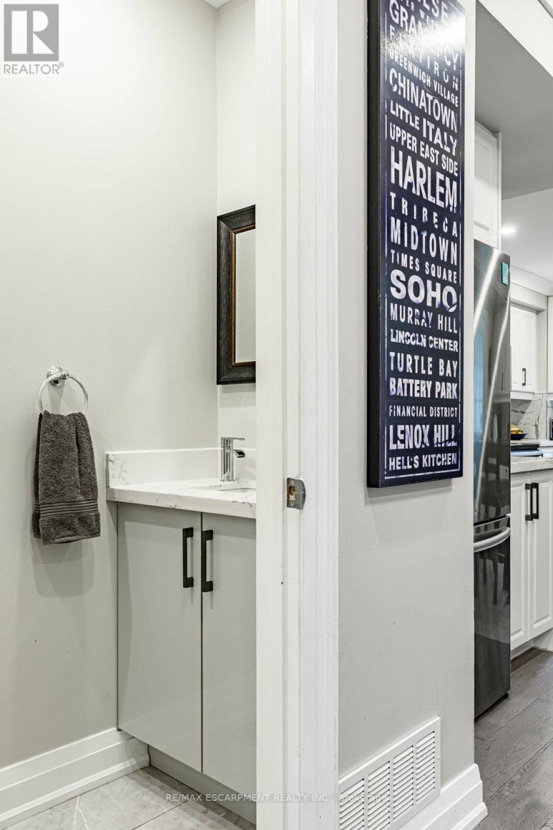 67 Gage Avenue N, Hamilton, Ontario  L8L 6Z8 - Photo 11 - X12871786