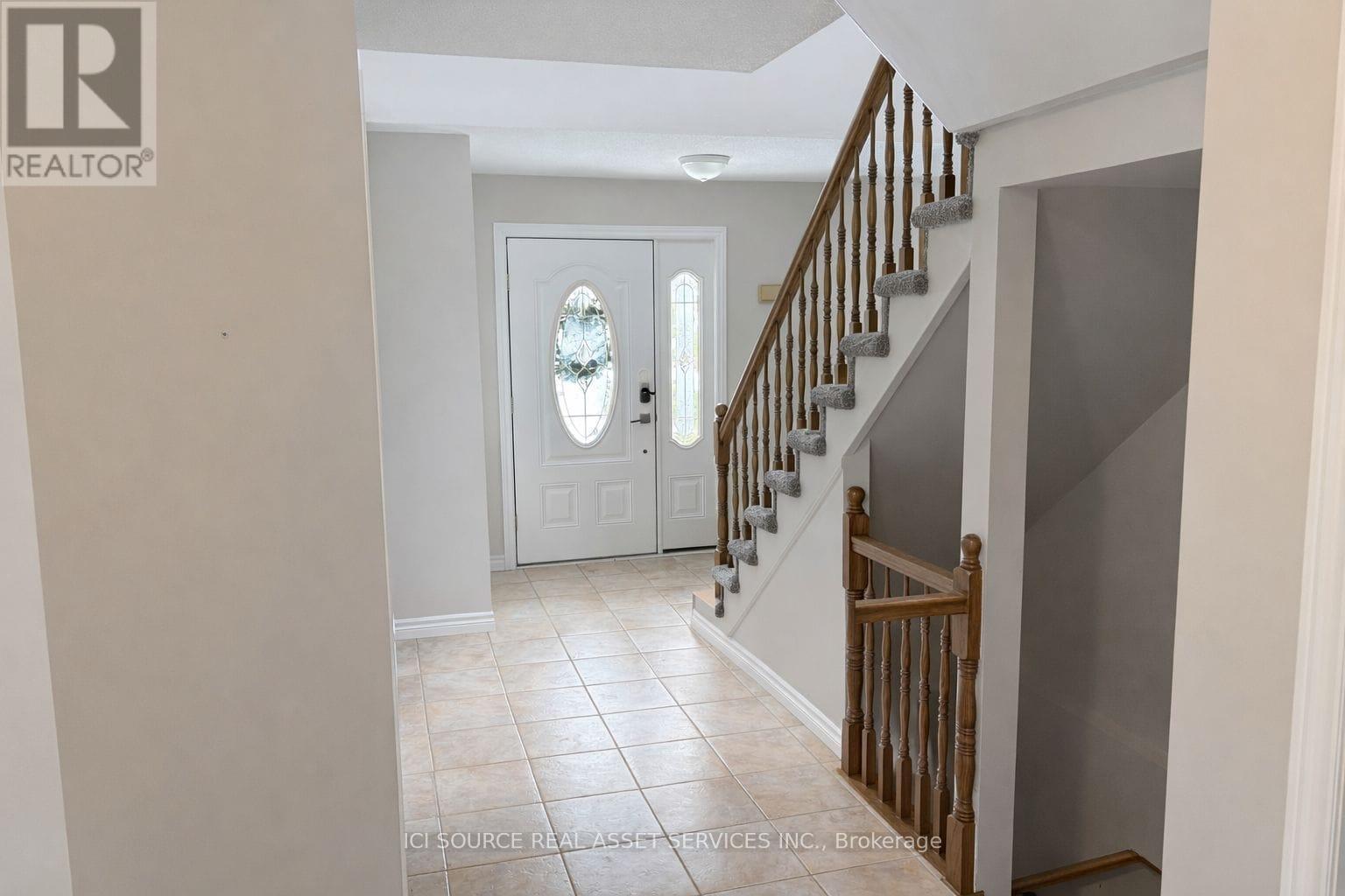 1593 Murphy Road, Sarnia, Ontario  N7S 2Z4 - Photo 3 - X12871854