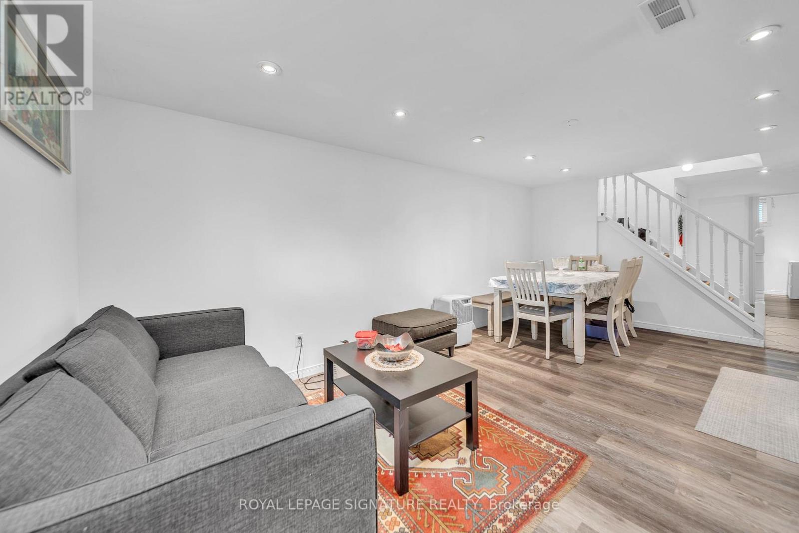 313 Patricia Avenue, Toronto, Ontario  M2R 2M6 - Photo 22 - C12868298