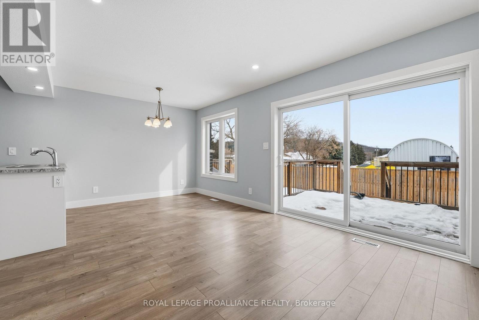 7 Brittany Lane, Quinte West, Ontario  K0K 2C0 - Photo 7 - X12834124