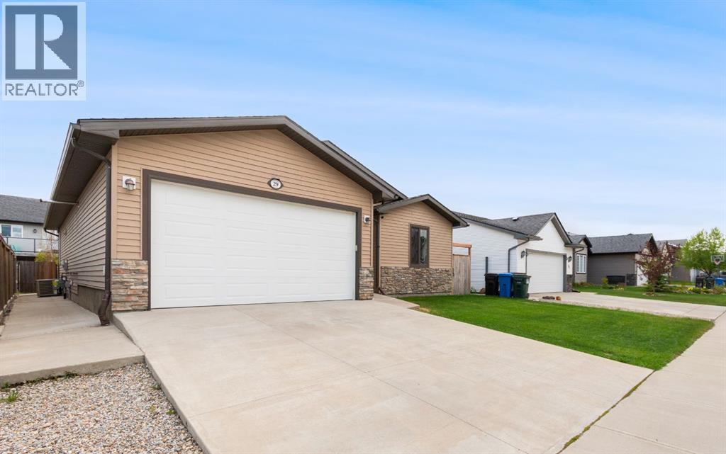 29 Sandpiper Drive, Didsbury, Alberta  T0M 0W0 - Photo 3 - A2292511