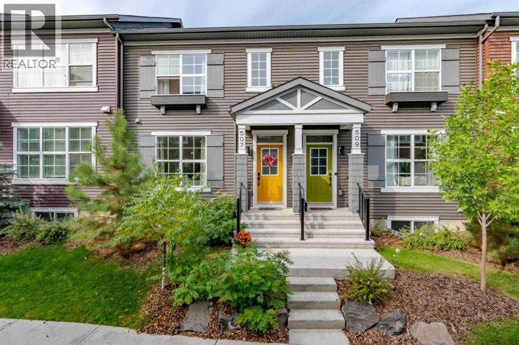 507 Silverado Skies Common Sw, Calgary, Alberta  T2X 0J3 - Photo 2 - A2285918