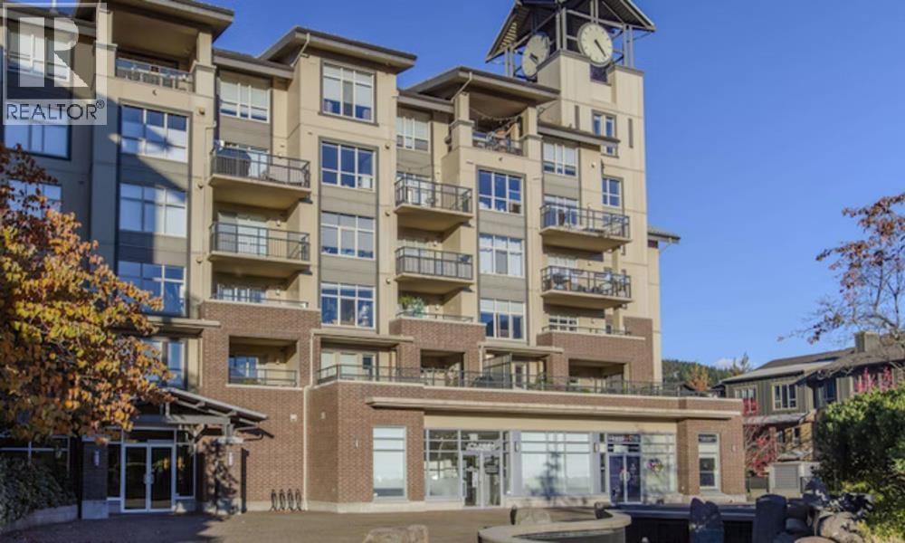 402 1211 Village Green Way, Squamish, British Columbia  V8B 0R7 - Photo 1 - R3078012