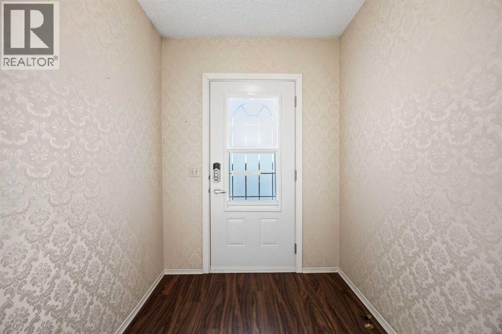 25, 12625 24 Street Sw, Calgary, Alberta  T2W 4B1 - Photo 4 - A2292017