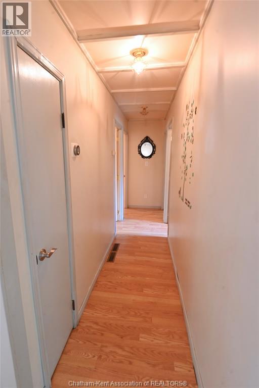 32 Irwin Drive, Wallaceburg, Ontario  N8A 4S1 - Photo 10 - 26004727