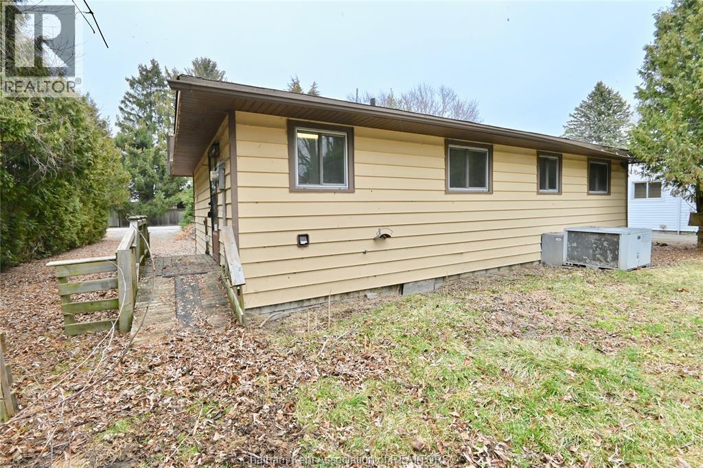 32 Irwin Drive, Wallaceburg, Ontario  N8A 4S1 - Photo 22 - 26004727