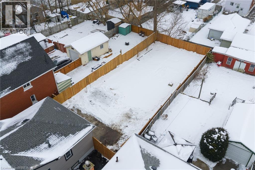 111 Victoria Street, Brantford, Ontario  N3S 3K7 - Photo 30 - 40811492