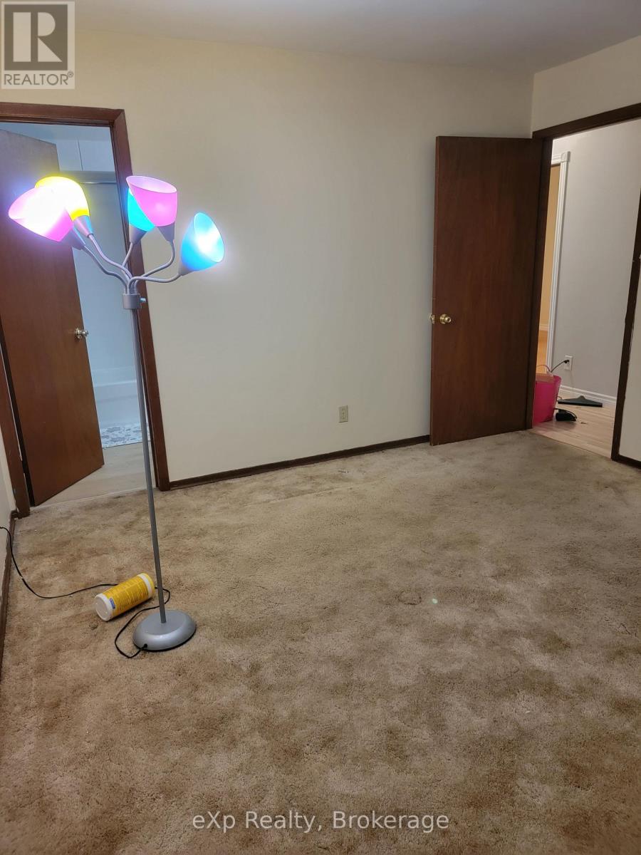 920 5th Avenue E, Owen Sound, Ontario  N4K 2S2 - Photo 16 - X12854800