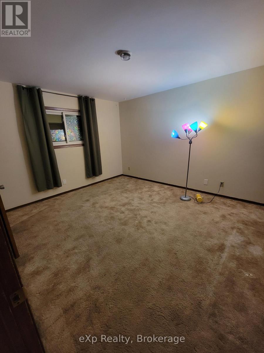 920 5th Avenue E, Owen Sound, Ontario  N4K 2S2 - Photo 15 - X12854800