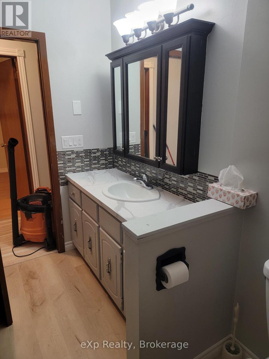 920 5th Avenue E, Owen Sound, Ontario  N4K 2S2 - Photo 25 - X12854800