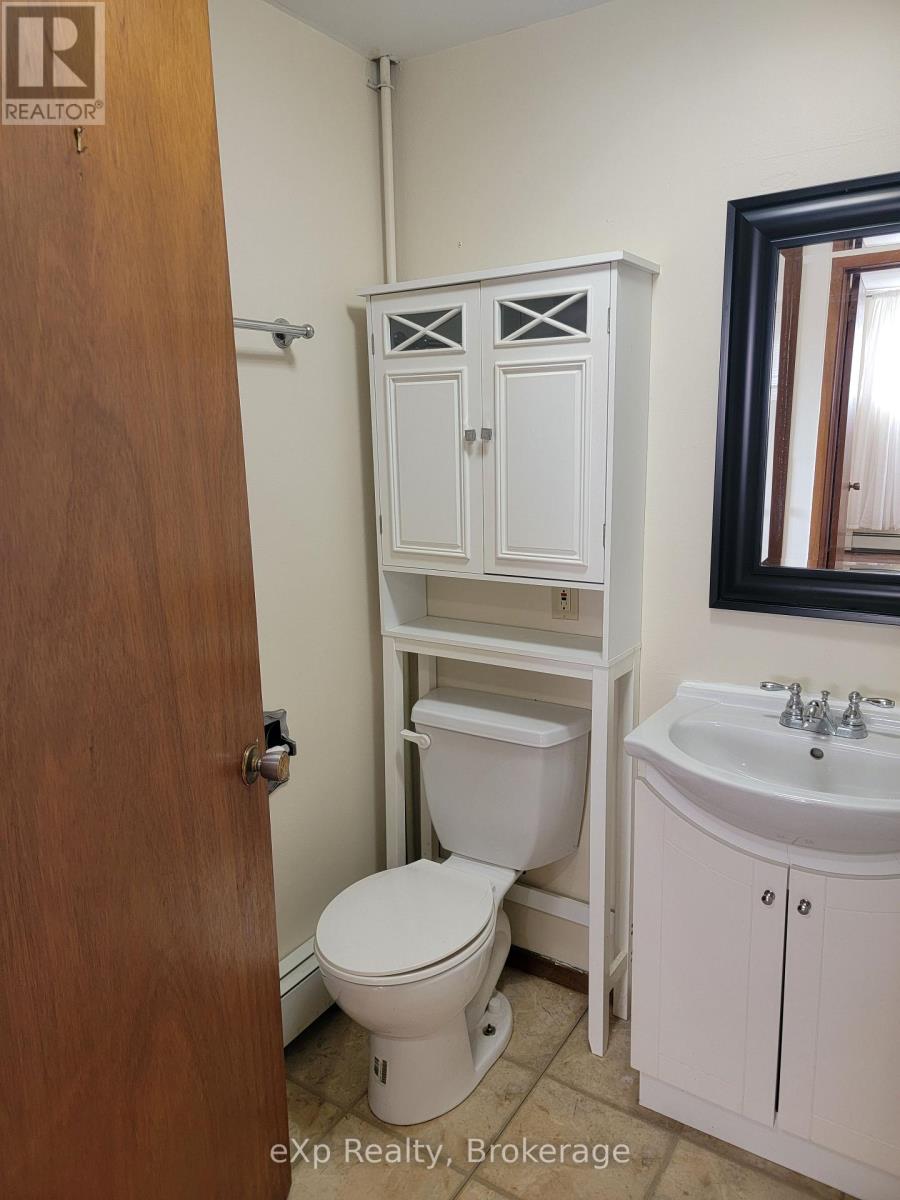 920 5th Avenue E, Owen Sound, Ontario  N4K 2S2 - Photo 36 - X12854800