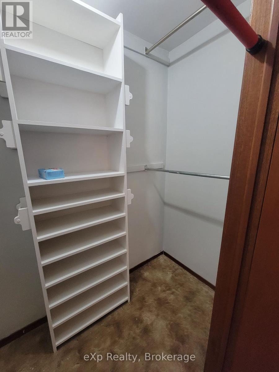 920 5th Avenue E, Owen Sound, Ontario  N4K 2S2 - Photo 17 - X12854800