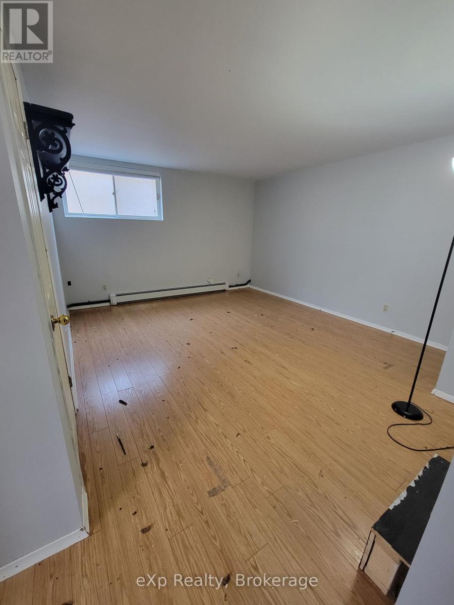 920 5th Avenue E, Owen Sound, Ontario  N4K 2S2 - Photo 42 - X12854800