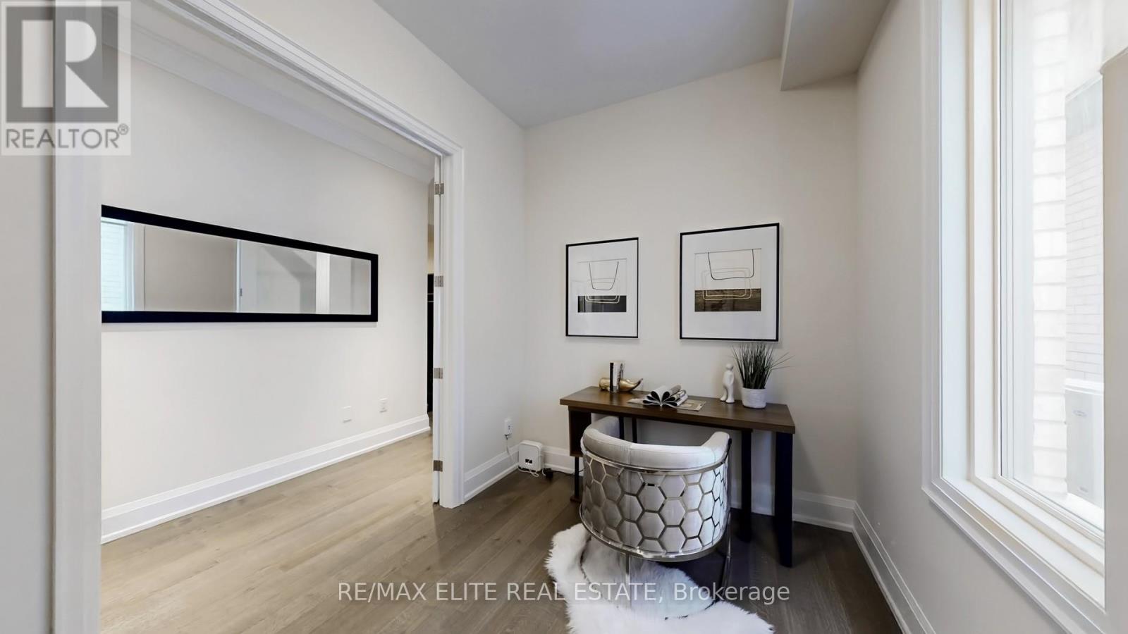 11 Dwell Avenue, Markham, Ontario  L6C 3R3 - Photo 4 - N12870056