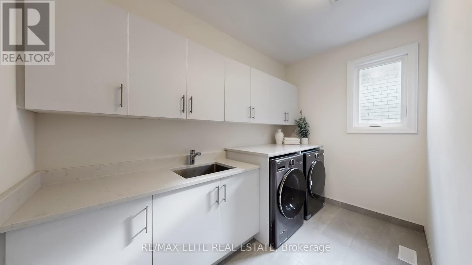 11 Dwell Avenue, Markham, Ontario  L6C 3R3 - Photo 28 - N12870056