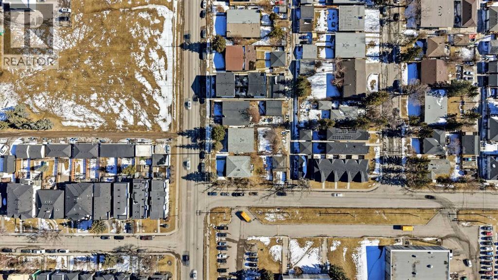 2135 50 Avenue Sw, Calgary, Alberta  T2T 2W5 - Photo 10 - A2292162