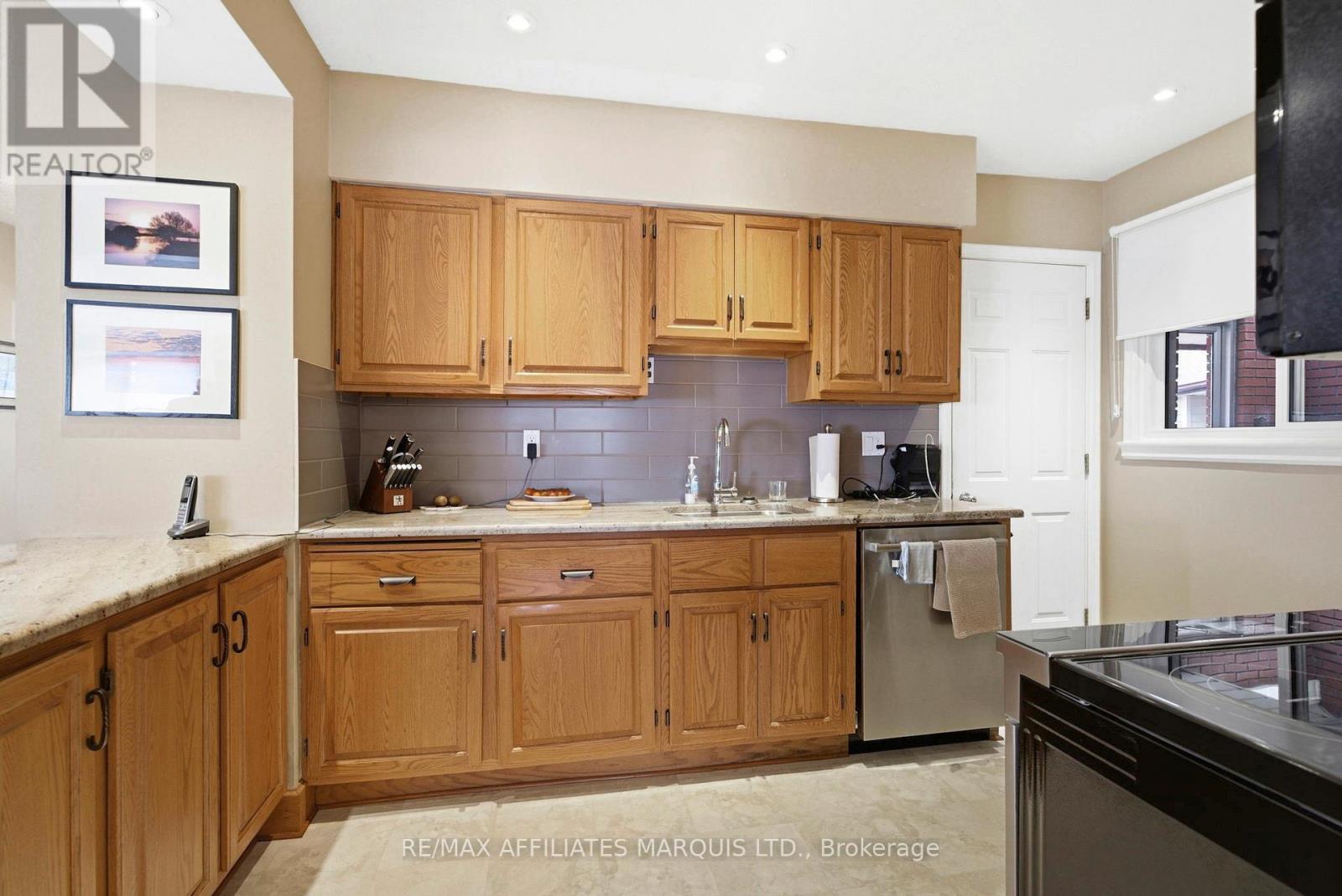 1318 Montreal Road, Cornwall, Ontario  K6H 1E6 - Photo 12 - X12872084