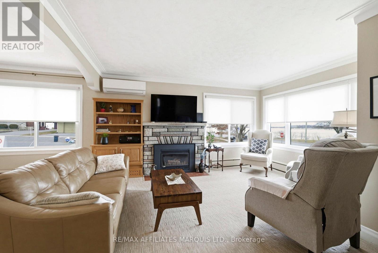 1318 Montreal Road, Cornwall, Ontario  K6H 1E6 - Photo 6 - X12872084