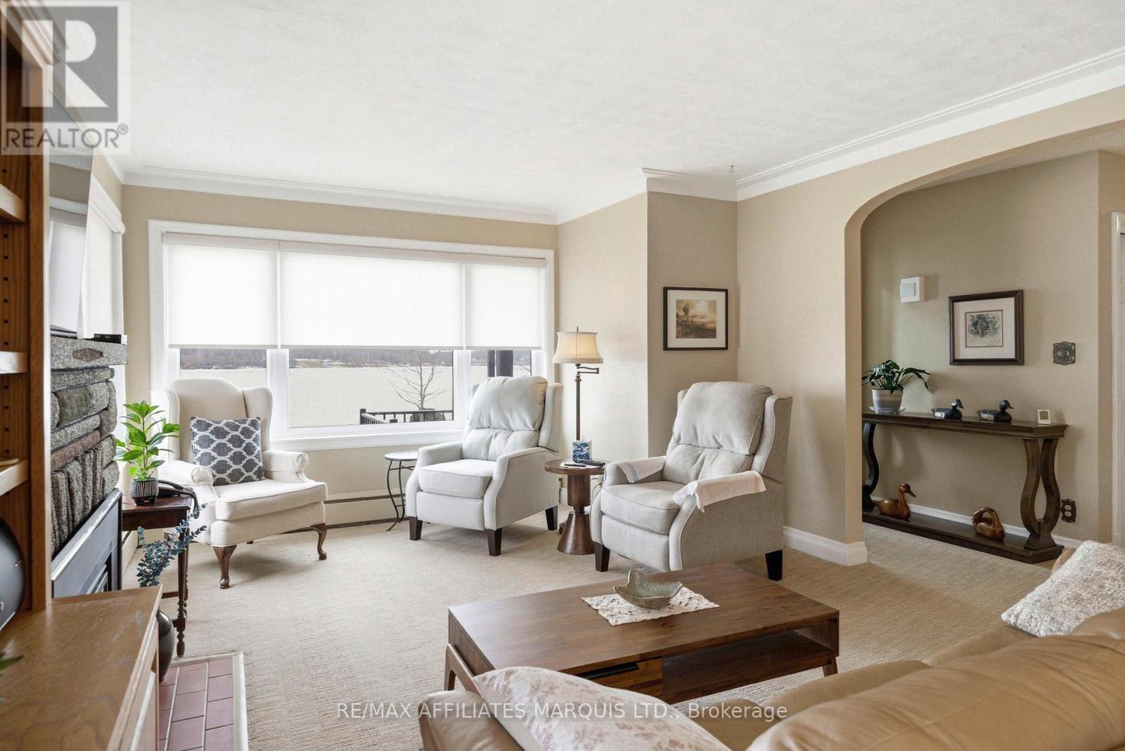 1318 Montreal Road, Cornwall, Ontario  K6H 1E6 - Photo 8 - X12872084