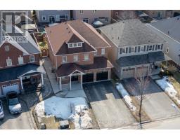 39 HARVEY JONES AVENUE, Clarington, Ontario