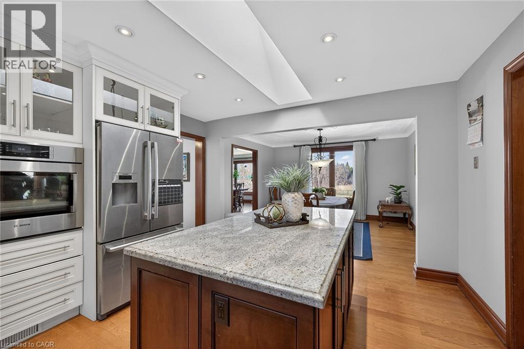 233 Green Mountain Road E, Stoney Creek, Ontario  L8J 2Z5 - Photo 9 - 40811506