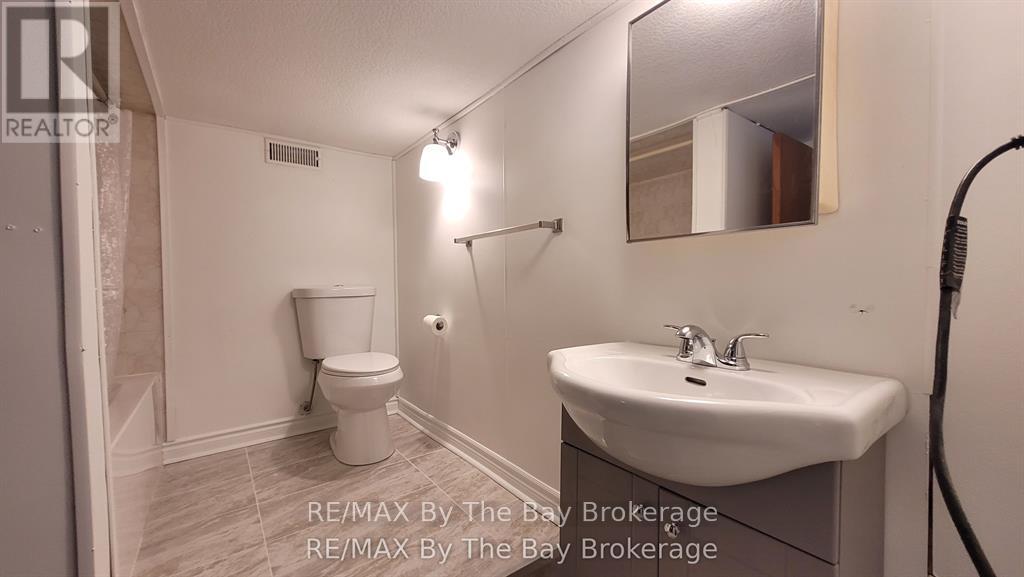 35 47th Street N, Wasaga Beach, Ontario  L9Z 1Y5 - Photo 19 - S12871934