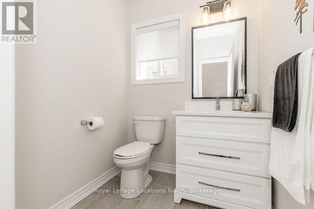 37 Shipley Avenue, Collingwood, Ontario  L9Y 5M6 - Photo 4 - S12871954