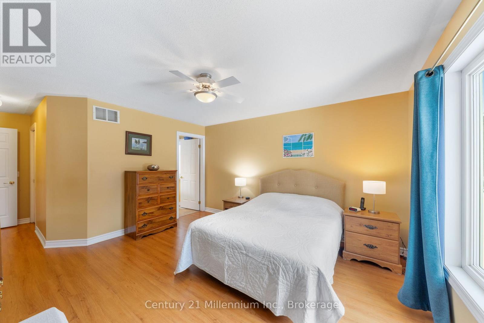 20 Illinois Crescent, Wasaga Beach, Ontario  L9Z 3A8 - Photo 21 - S12872042