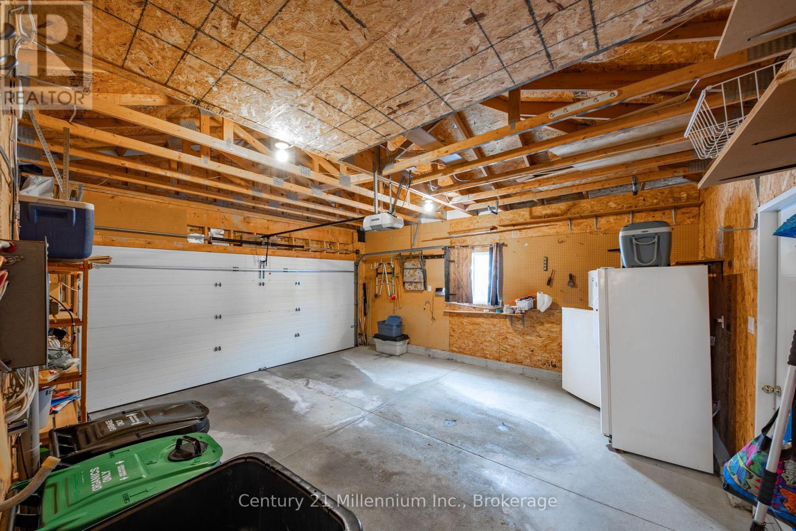 20 Illinois Crescent, Wasaga Beach, Ontario  L9Z 3A8 - Photo 33 - S12872042