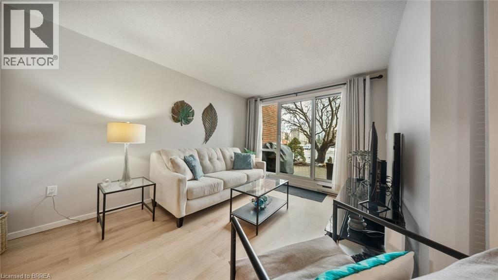 36 Hayhurst Road Unit# 136, Brantford, Ontario  N3R 6Y9 - Photo 6 - 40803822