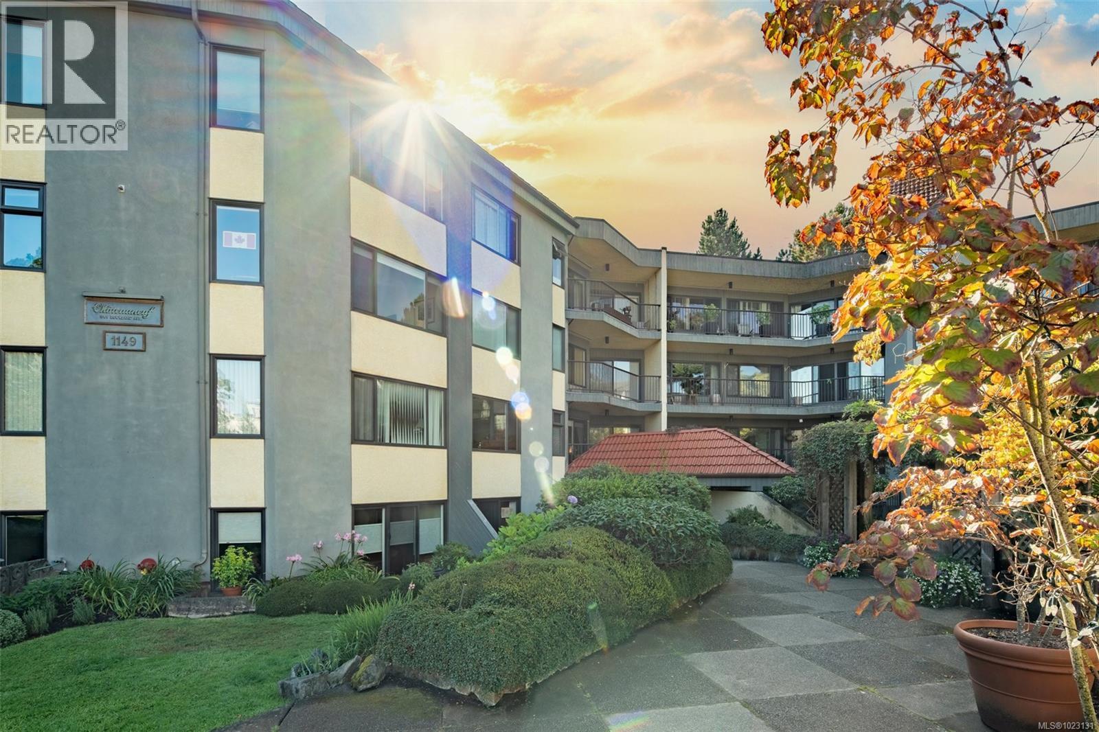 108 1149 Rockland Ave, Victoria, British Columbia  V8V 4T5 - Photo 40 - 1023131