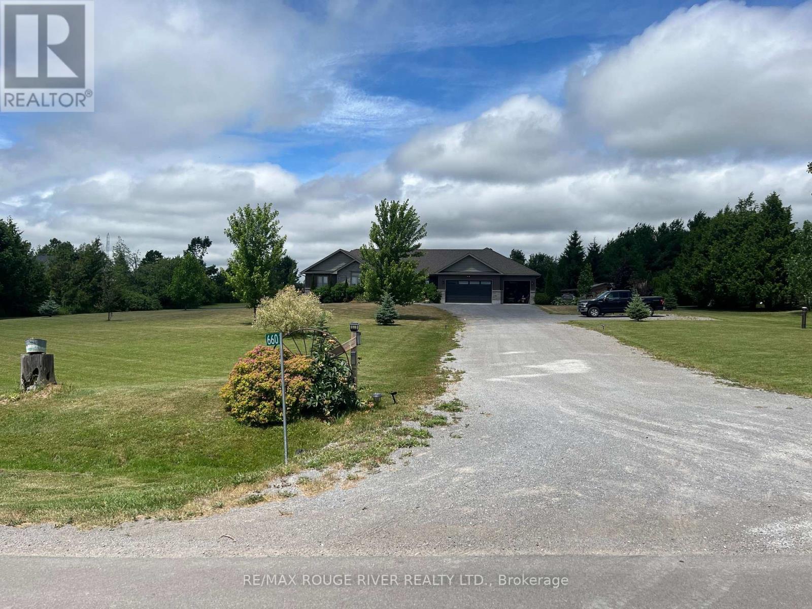 660 Hayes Line, Cavan Monaghan (Cavan Twp), Ontario  K0L 2W0 - Photo 2 - X12871908