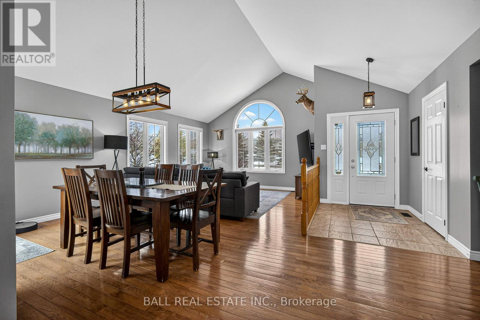 35 Applewood Drive, Trent Hills (Campbellford), Ontario  K0L 1L0 - Photo 7 - X12872076